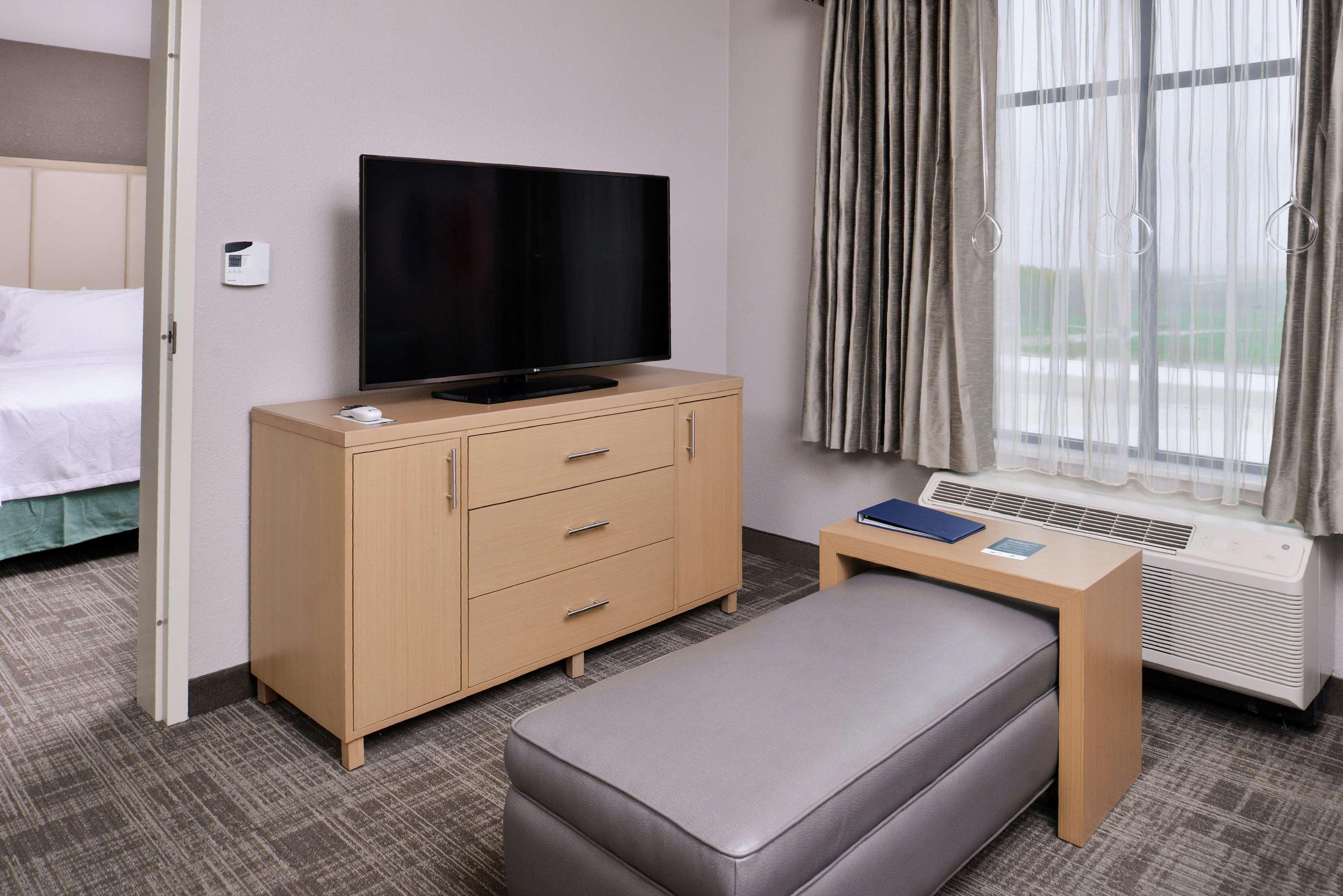 Homewood Suites Des Moines Airport Exteriér fotografie