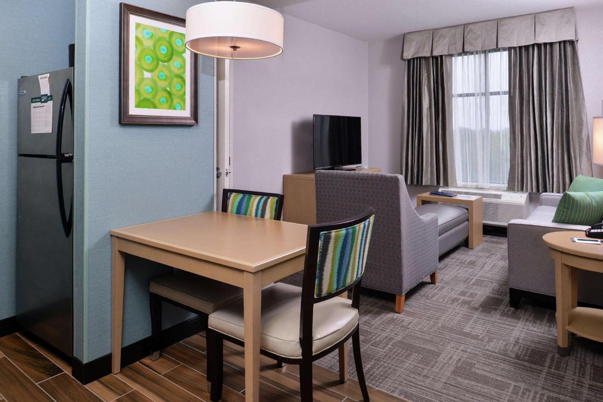 Homewood Suites Des Moines Airport Exteriér fotografie